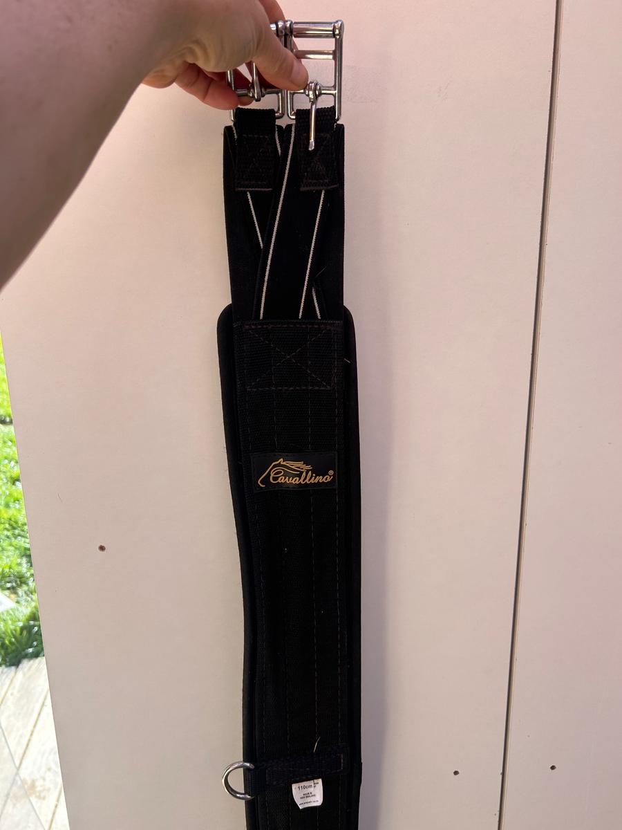 Cavallino airtec girth - black size 110 cm