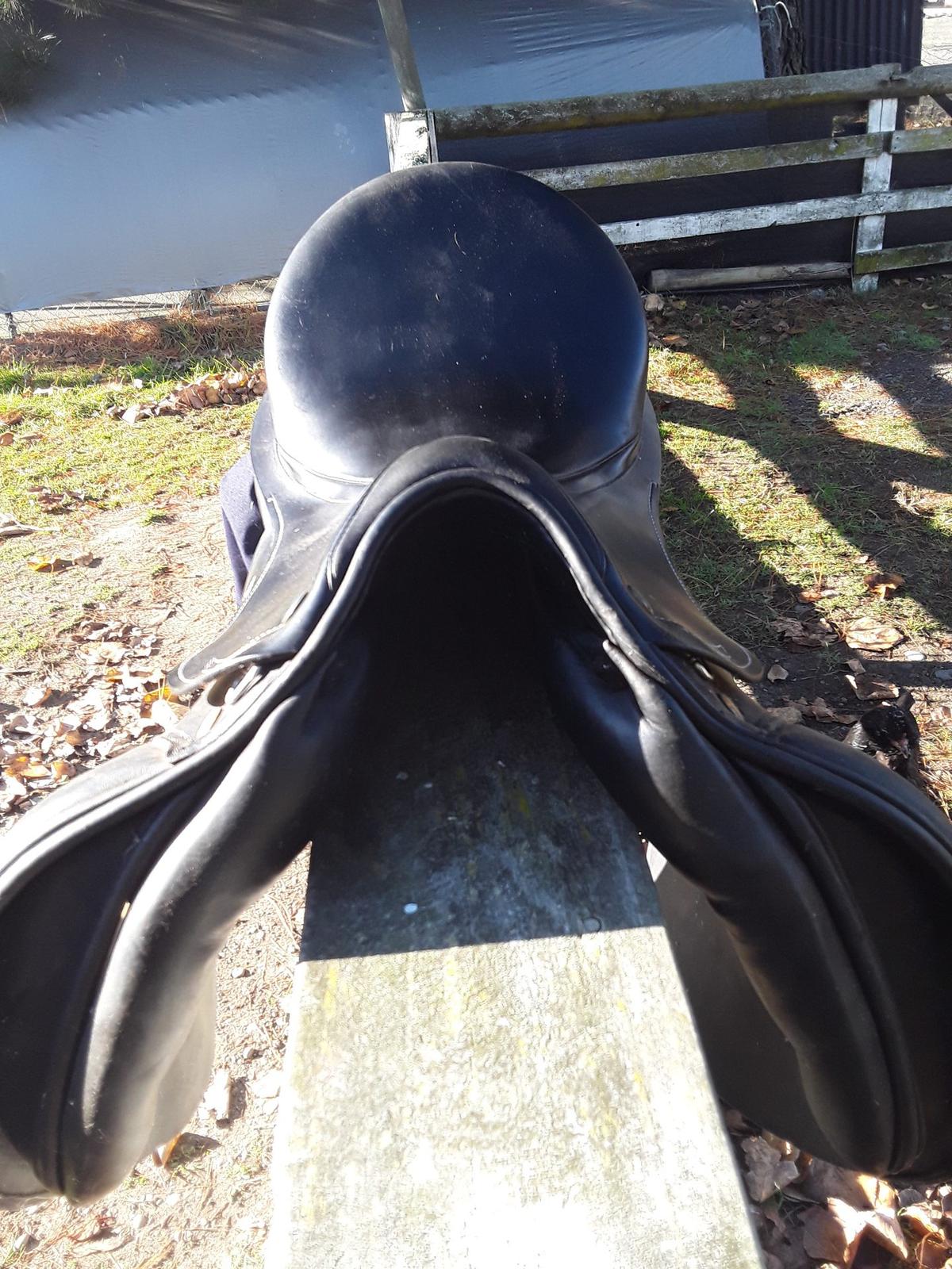 Prestige Roma jvsd saddle 17'