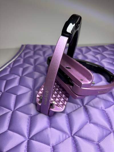 Matching LAVENDER PURPLE set! Violet saddle pad quick release safety irons - matchy set gift idea GP saddle pad BRAND NEW satin
