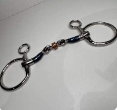 Baucher hanging cheek snaffle