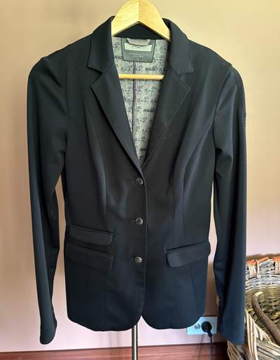 Animo Black Show Jacket