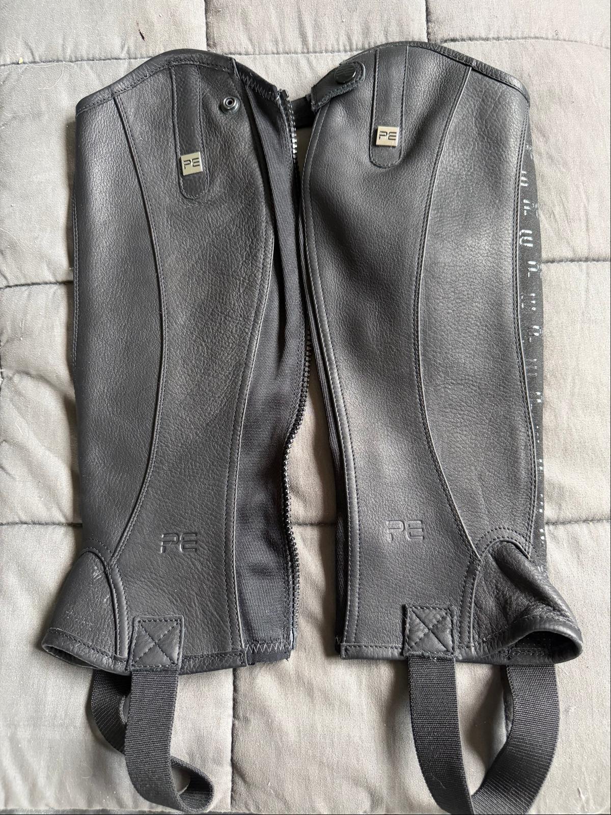Premiere Equine ActionLeather Chaps - Black